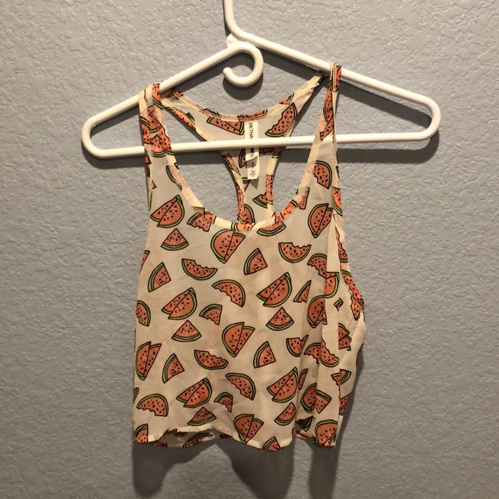 Crop top
